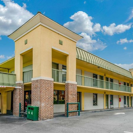Quality Inn Savannah Historic District Bagian luar foto
