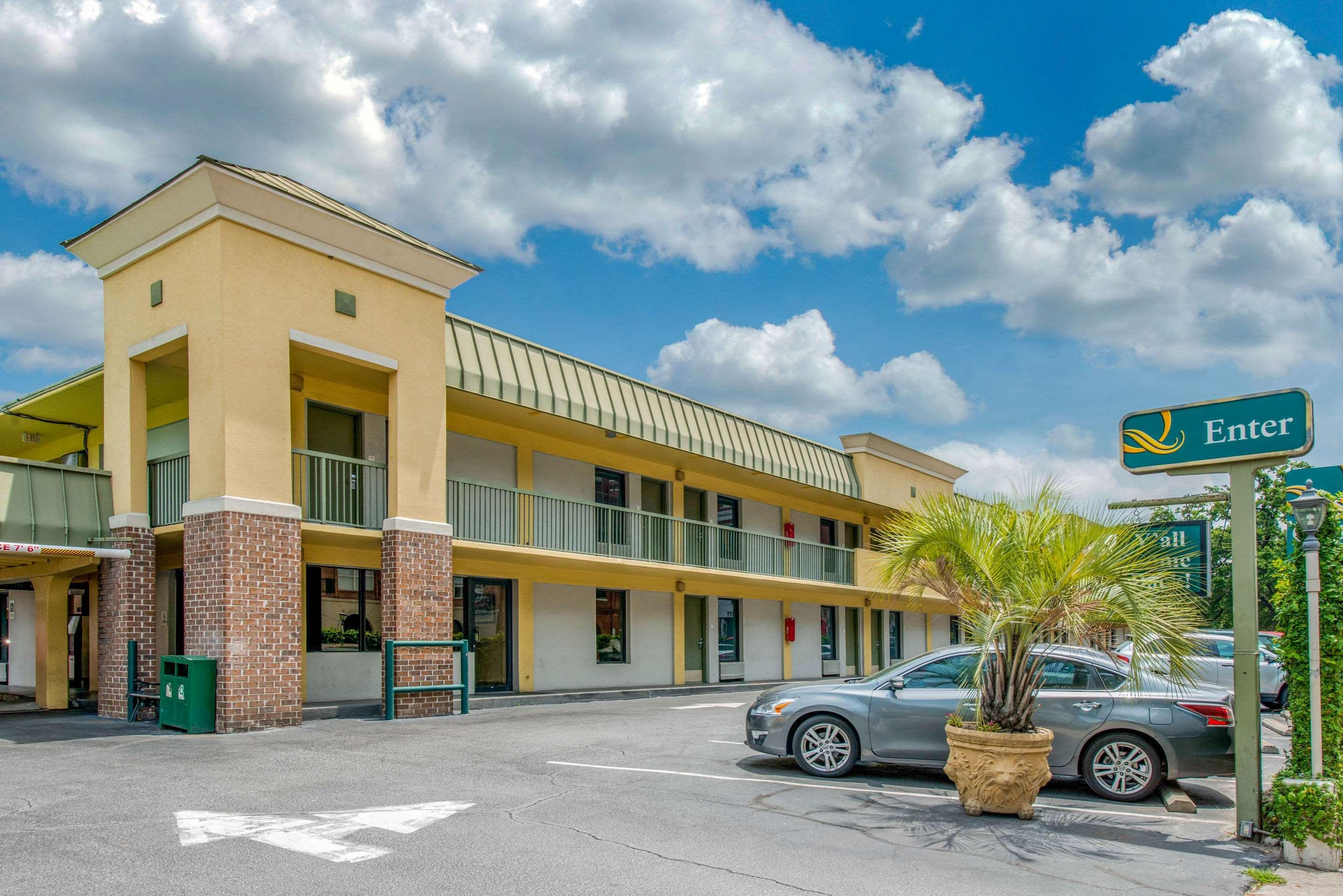Quality Inn Savannah Historic District Bagian luar foto