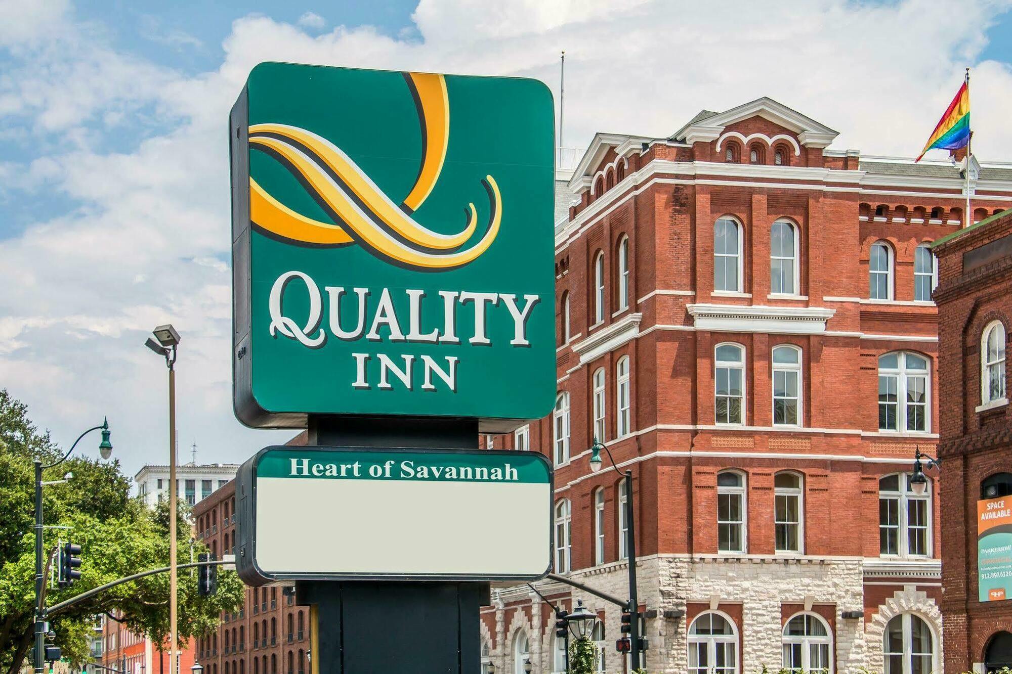 Quality Inn Savannah Historic District Bagian luar foto